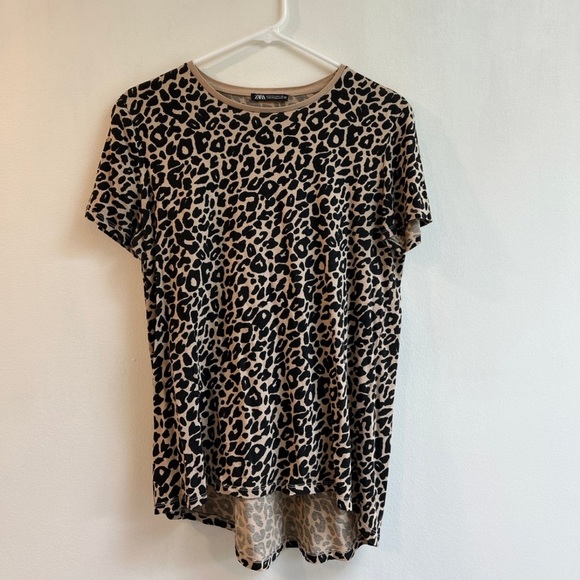 Zara women’s leopard tee medium - Picture 2 of 5
